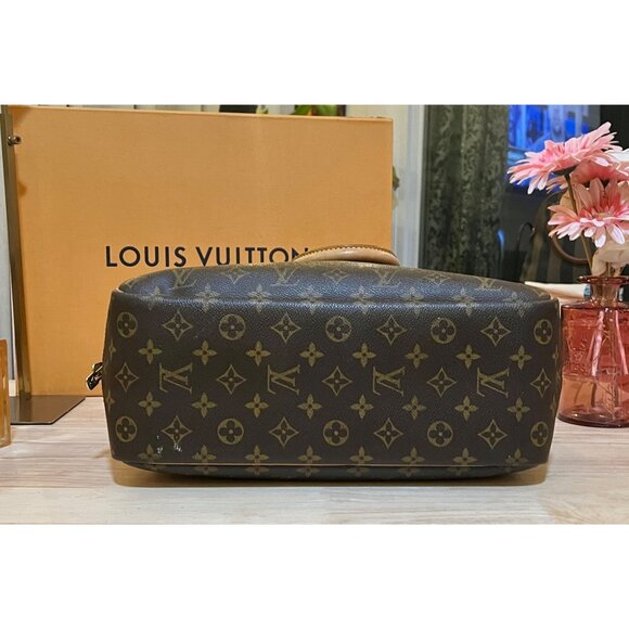 ✺✺ AUTHENTIC LOUIS VUITTON MONOGRAM DEAUVILLE HANDBAG✺✺ - Picture 8 of 14